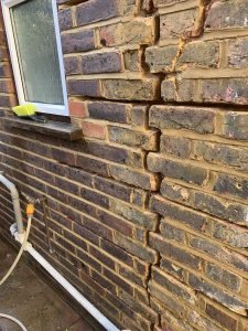 Huge stepped crack in brickwork